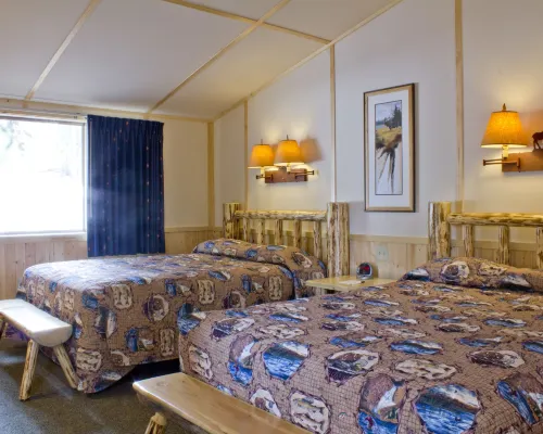 Lake Lodge Cabins - Inside the Park Hotels in Park County