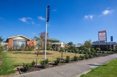 Rose Garden Motel Отели в г. Armstrong Creek