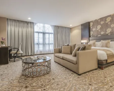 โรงแรมมาร์เชียน การ์เด้น โรงแรมในซัมโบอังกา