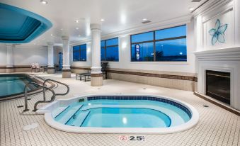 Holiday Inn & Suites Grande Prairie-Conference Ctr