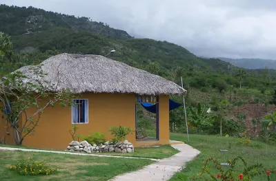 La Colline Enchantée Các khách sạn gần Eritajpam Haiti
