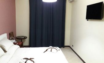Il Centro Short Lets - Housity