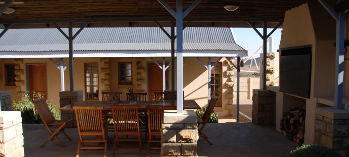Sandstone Chameleon Guest House Hotels in Thabo Mofutsanyane