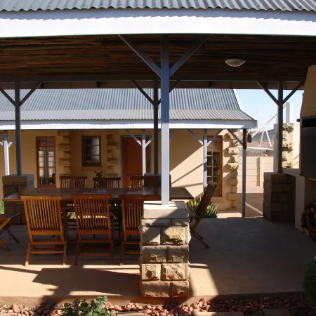 Sandstone Chameleon Guest House