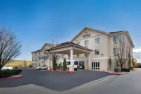 Comfort Inn & Suites Airport Convention Center Hotels in Reno