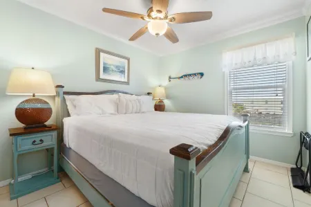 Sea & Sun 204 Отели рядом с достопримечательностью «W Beach Blvd»