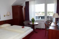 Hotel Seeblick Garni Hôtels à : Leppin
