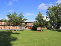 Motel et Appartements du Fleuve Hotels in Brossard