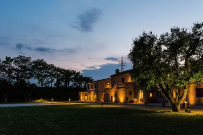 Moretti Village - Sophie Rooms Country House Hotels near Villa Barucchello