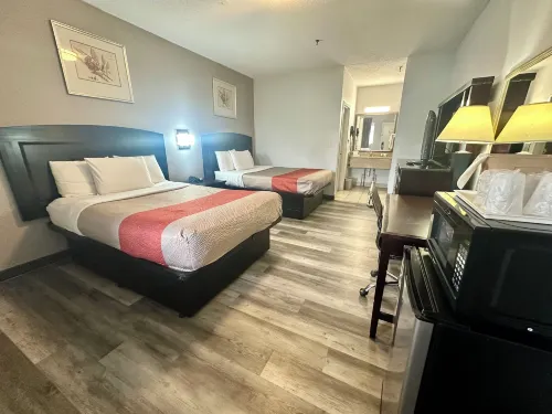 Red Carpet Inn Norwalk Отели в г. Фэрфилд