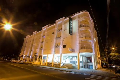 Francisco Beltrão Palace Hotel