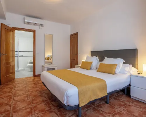 Atarazanas Málaga Boutique Hotel Hotels near Soho