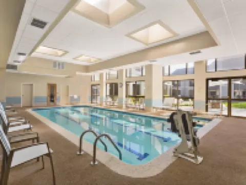 DoubleTree by Hilton Detroit Novi Hotels in Oakland County
