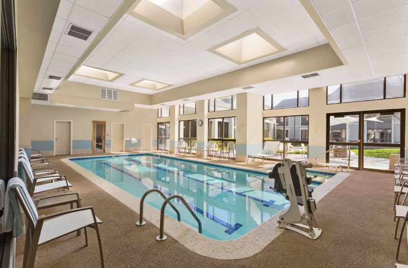 DoubleTree by Hilton Detroit Novi photo 2