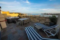 Quayside Apartments - 4-Star