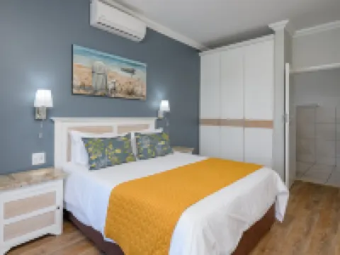 Margate Beach Club Hotels in Margate