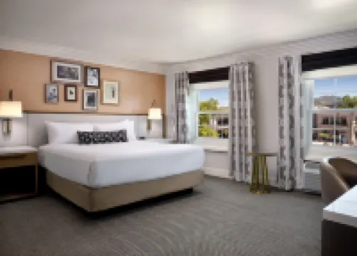 La Valencia Hotel