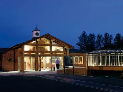 Macdonald Hill Valley Hotel, Golf and Spa Отели в г. 