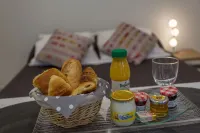 أوتل دو لورلوج - مطابخ