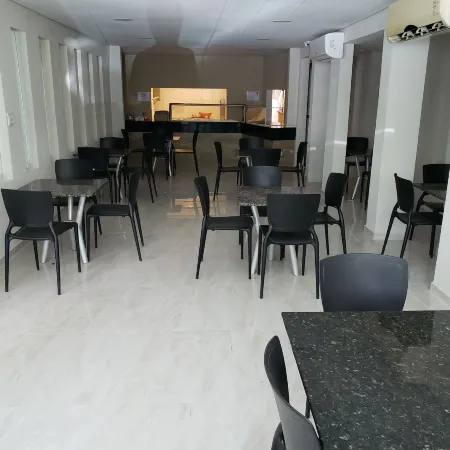 Hotel Uzi Praia