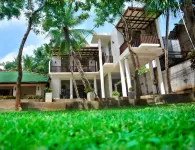 Sea View Tourist Inn