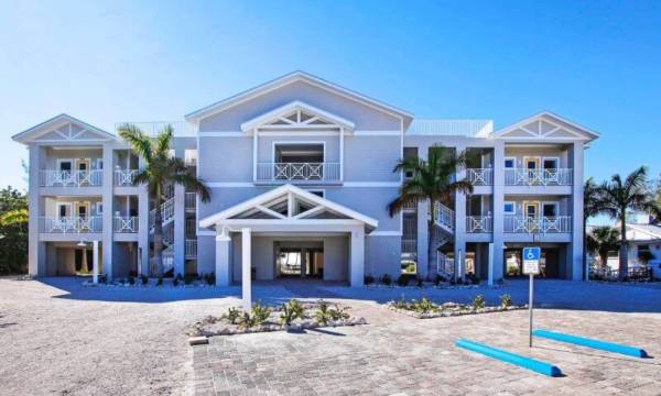 Island Inn