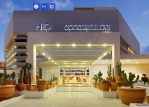 H10 Conquistador Hotels near Beach of the Views