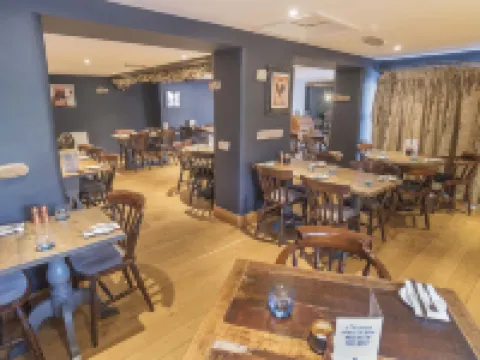 New Crown Inn Hotels in Eden