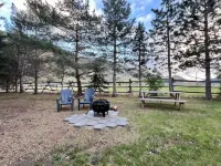 Cozy studio in gorgeous Salmon with AC, WiFi, Hot tub