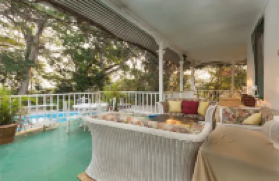 Royston Hall Historical Guesthouse