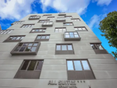 ออล สวีทส์ อพาร์ตโฮเทล | บอร์กโดซ์ เซนเตอร์ การ์ โรงแรมใกล้L'Eglise Sainte-Croix