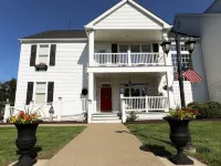 Oakmont Inn Hotels in Verona