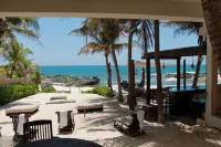 Hotel Playa la Media Luna