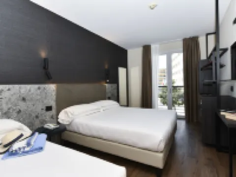 ホテル エデン イェーゾロのホテル