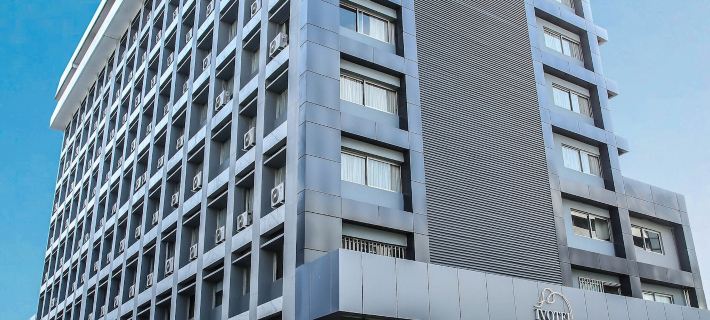 Hôtel Ivotel Abidjan โรงแรมในอาบีจาน
