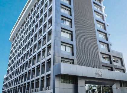 Ivotel Hôtel & Spa