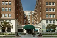 Knickerbocker on the Lake Hotel a 