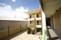Charoensuk Grand Hotel Hotels in Kabin Buri