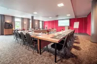 Hotel Verviers Van der Valk Hôtels à : Herve