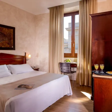 Hotel San Francesco Отели рядом с достопримечательностью «Цирк Максимус»