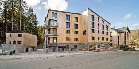 Hotel Zeleny Potok Отели в г. Пец-под-Снежкой