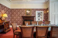 Spacious Victorian House in Callander - perfect for family holidays.