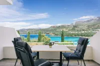 Lighthouse Apartments Hotels in Ditiki Mani