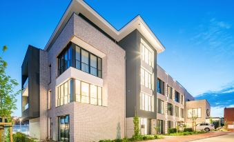 Stadthotel Lohne, Self Check in, Mit Bäckerei Und Cafe