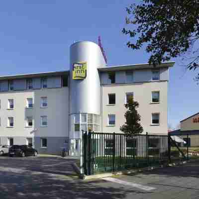 Hôtel First Inn Paris Sud - Les Ulis Hotel Exterior