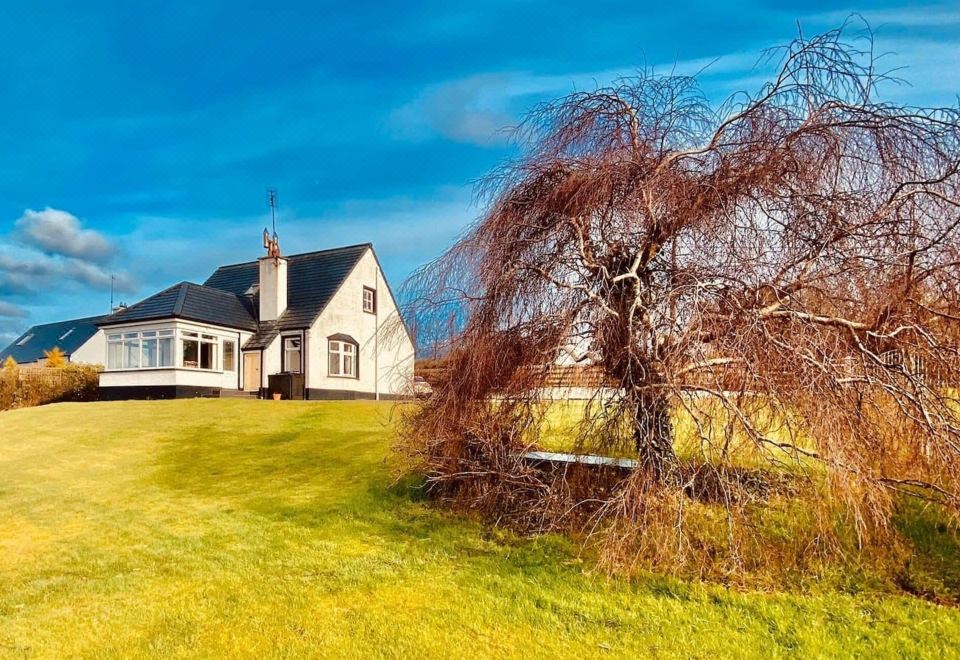 Riverside Cottage Ramelton the Wild Atlantic Way - Housity