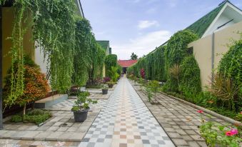 Kesari Glory Nusa Penida by Pramana Villas - Housity