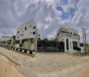 Lisa Suites