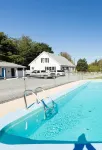 3BedroomApt Pool CampFire PlayArea - Pools