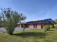 Hôtel le 15 Périgueux proximité A 89 - Pysäköinti